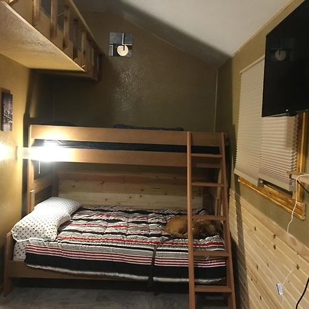 New Cabin 1 Car Rental Available Custer Eksteriør billede
