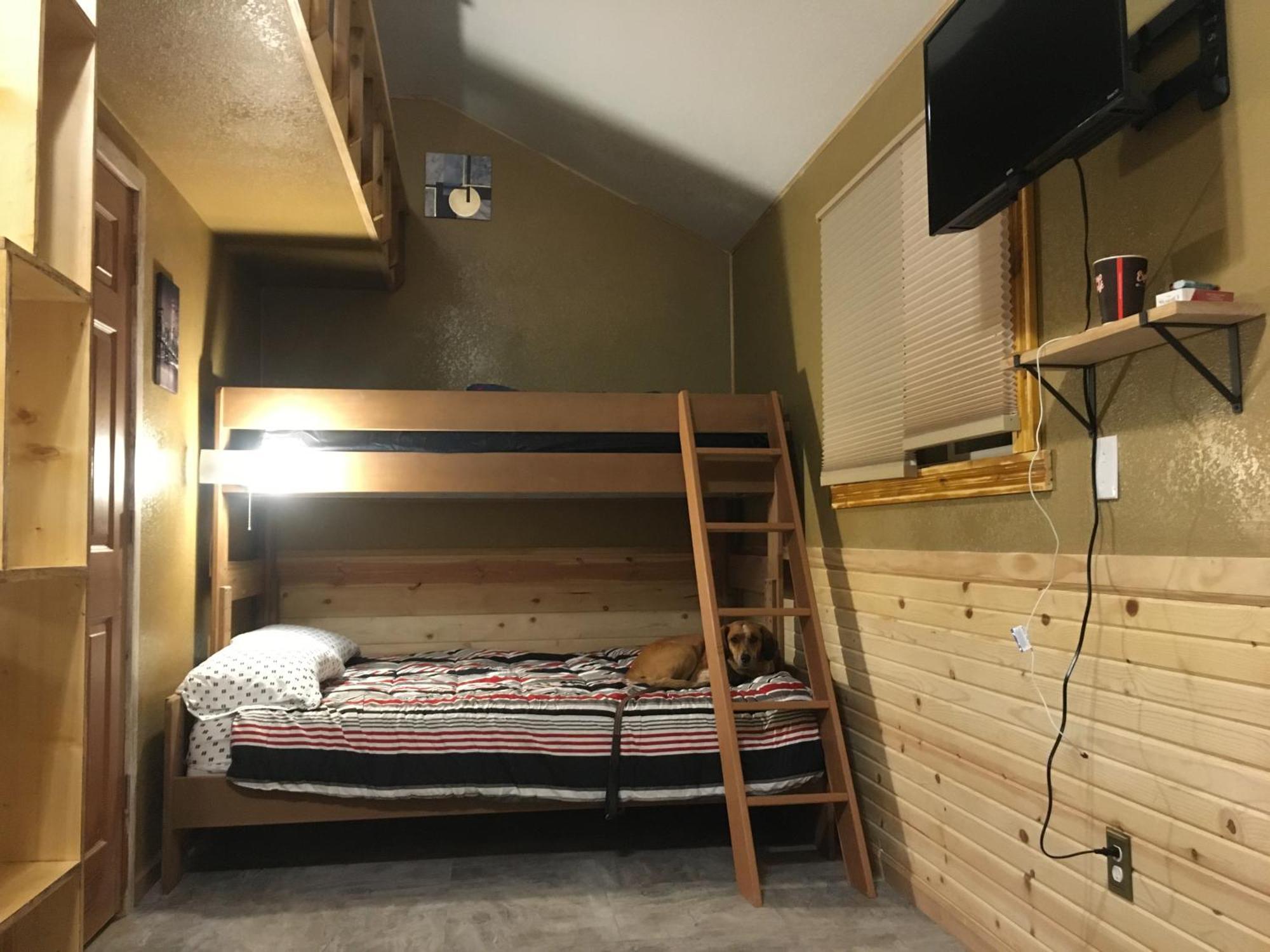 New Cabin 1 Car Rental Available Custer Eksteriør billede